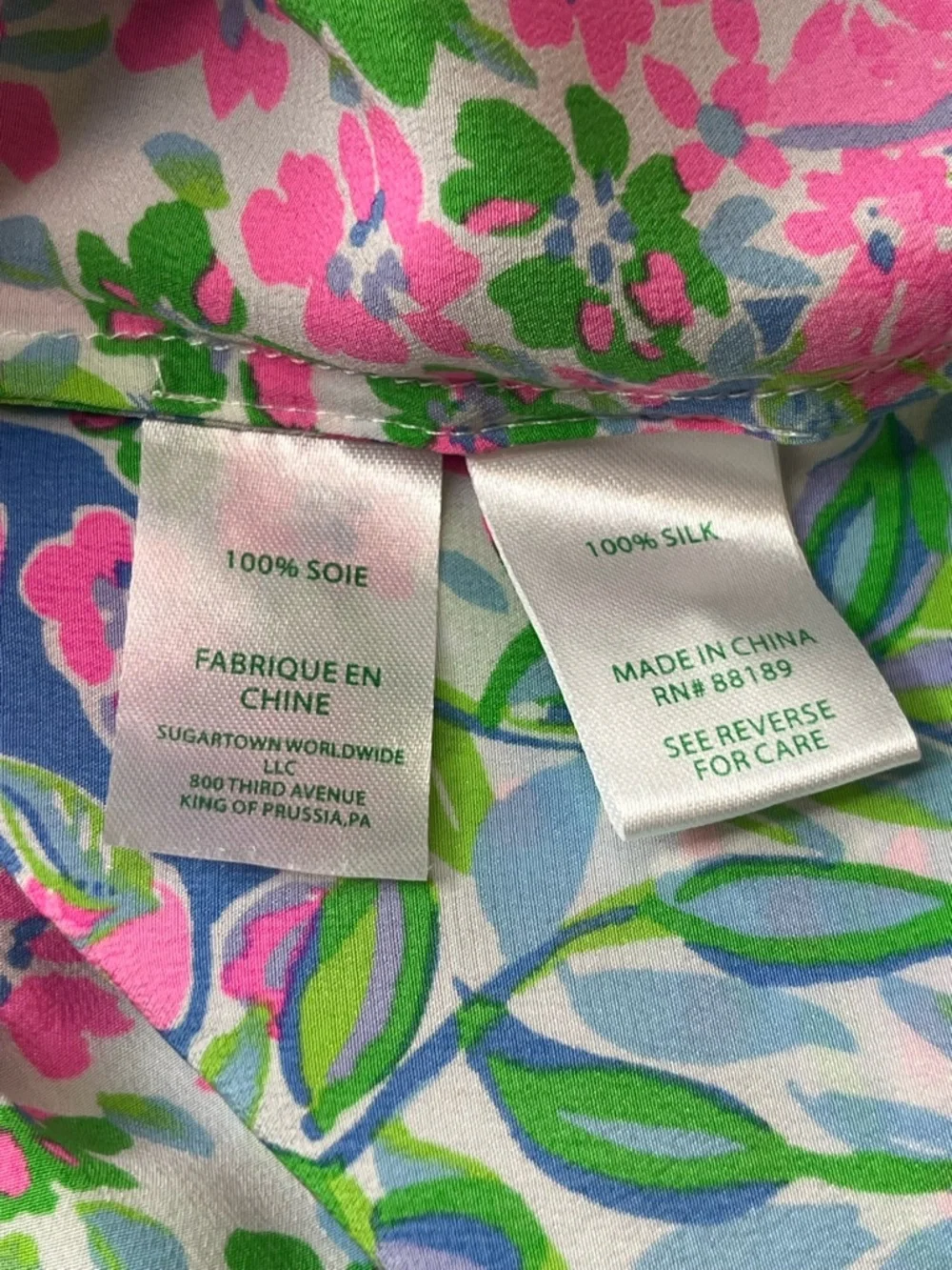Lilly Pulitzer 100% Silk Floral Blouse XL Pink Green Blue Resort Preppy Top - Picture 7 of 8